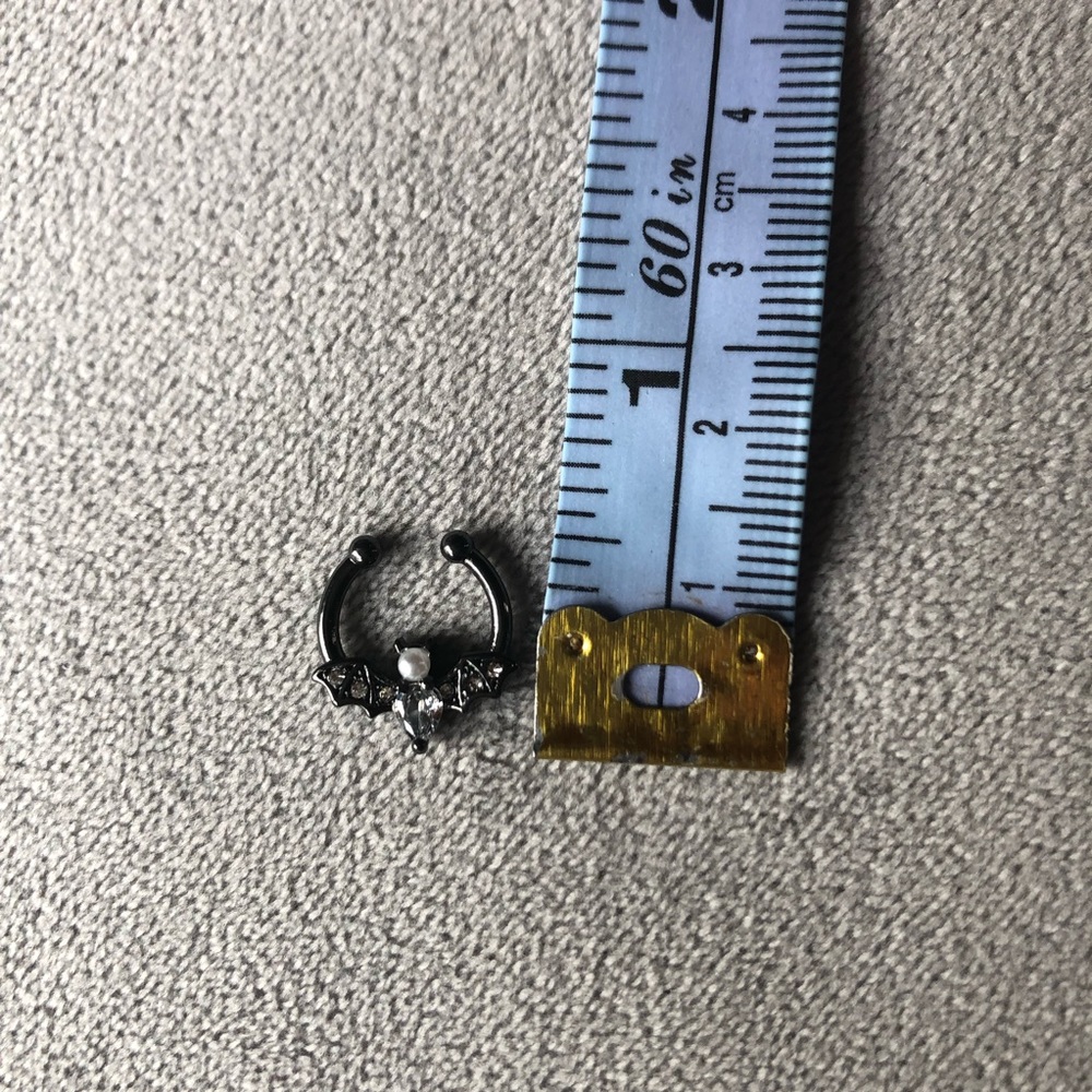Bat Faux Septum Nose Ring ~ Brand New! - Picture 6 of 8